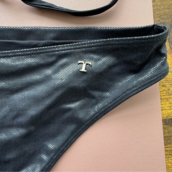 Swimwear two-piece black size M TOUCHE BALNEAIRE  VGUC - Picture 6 of 11